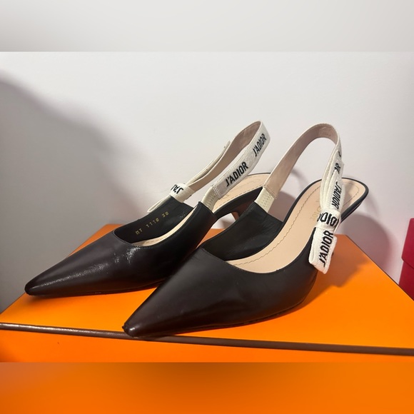 J’ Adior Heels - Picture 2 of 4